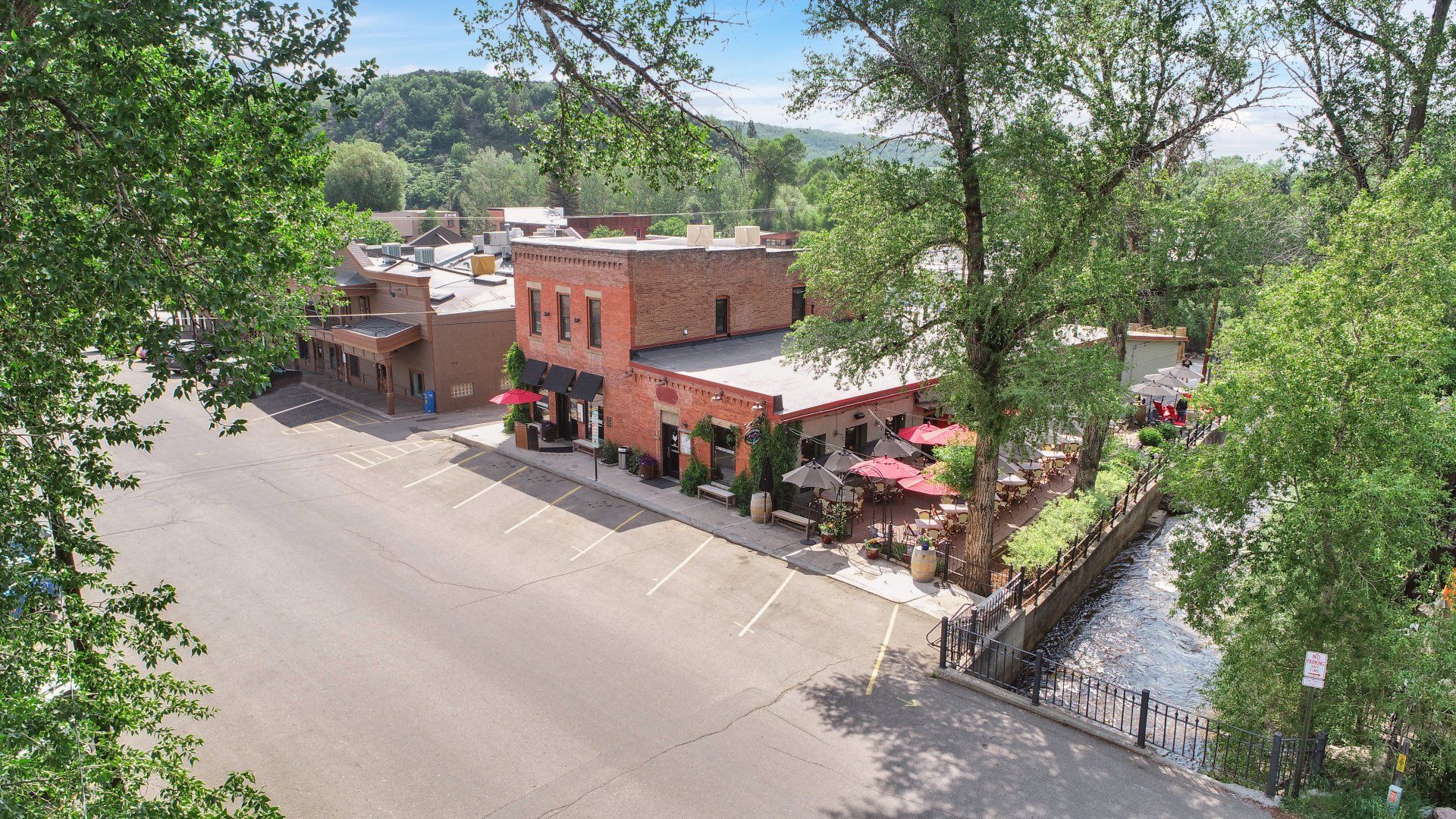 Commercial Building Image