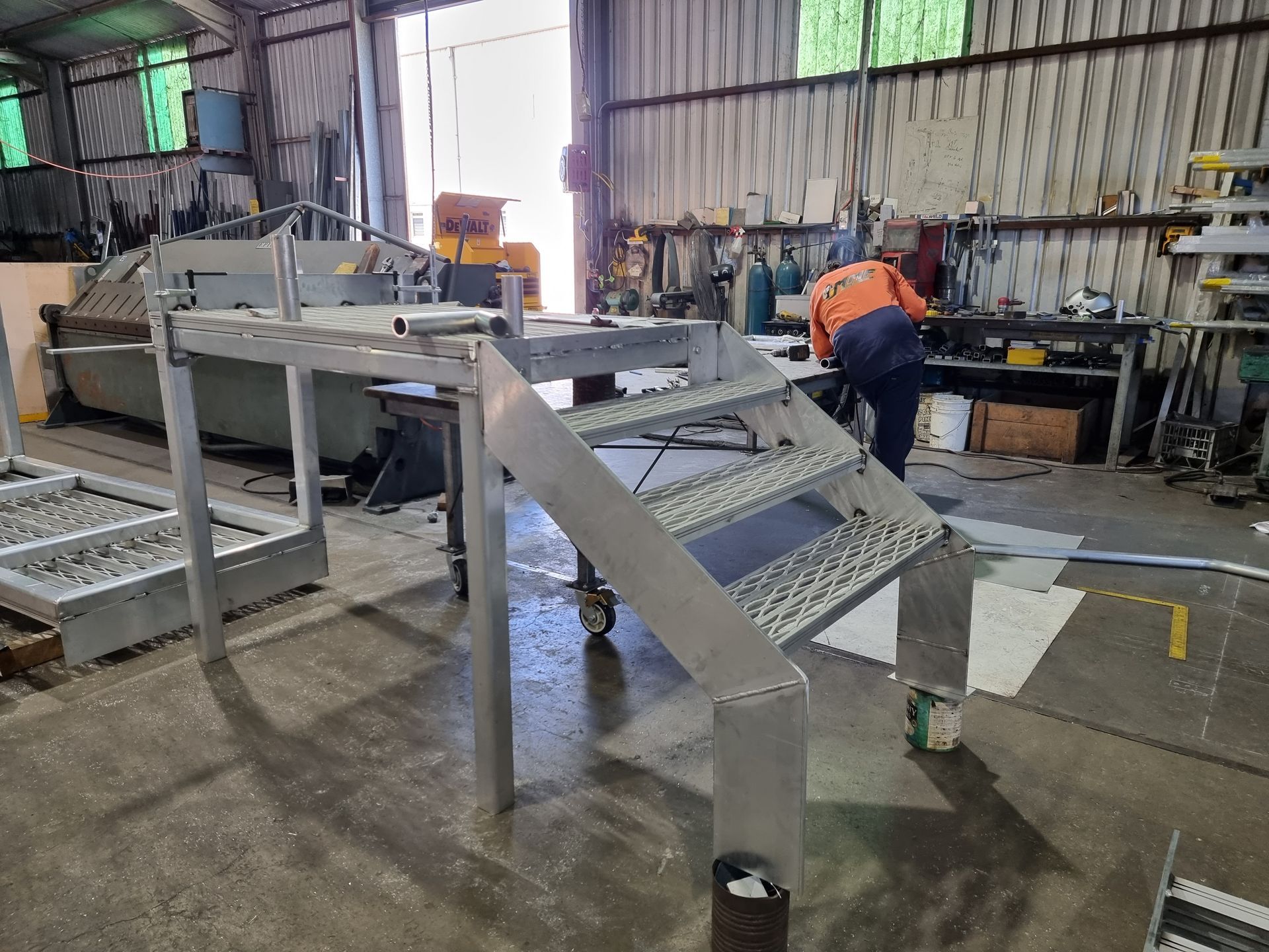 Alloy Platform Metal Fabrication- We Provide Aluminium Fabrication in Lismore, NSW