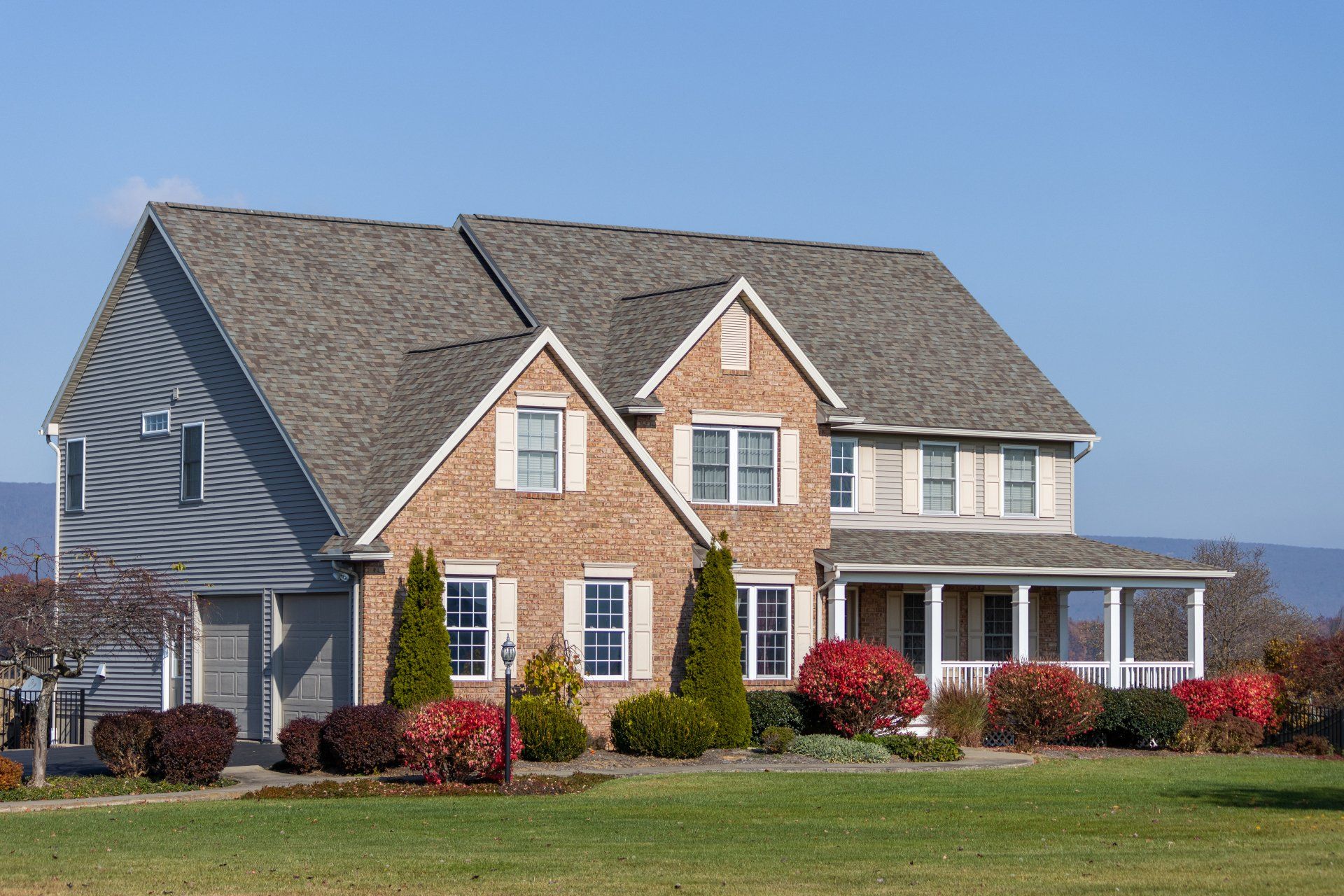 The best Amish roof repair and service contractor for roofing in Boalsburg