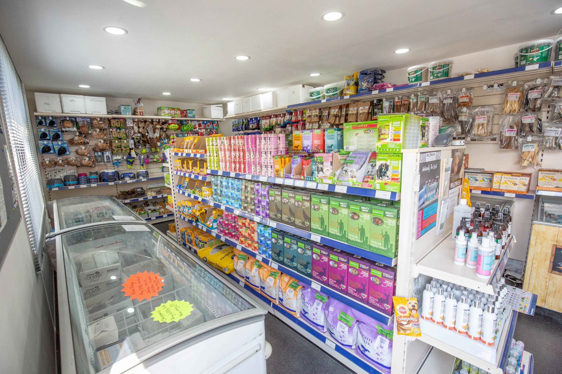 raw dog food and natural dog treats from barehams shop orsett, grays