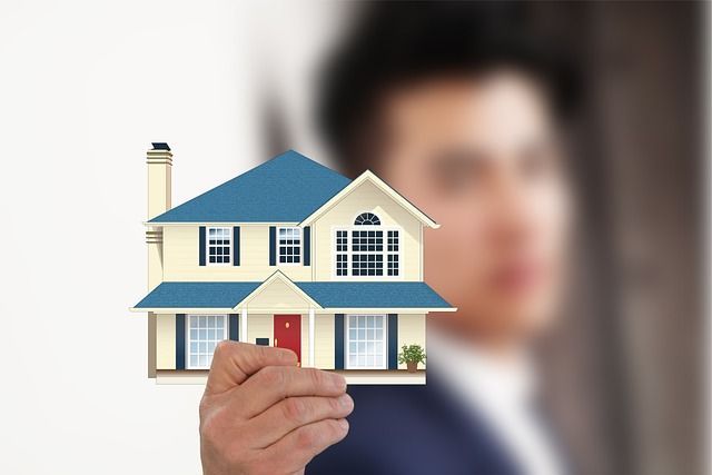 Guide to Handling Multiple Offers for a Fast Home Sale