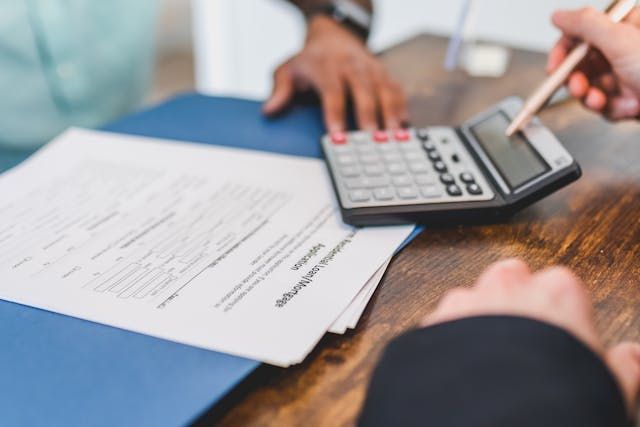 Guide to Selling Your House with Mortgage Payment Issues