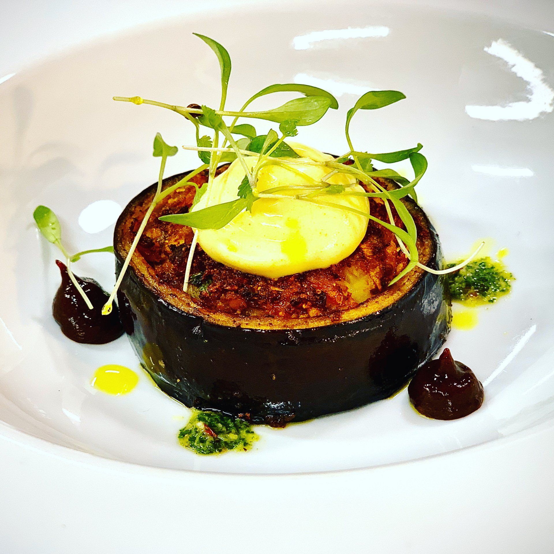 a plate of vegetarian food 