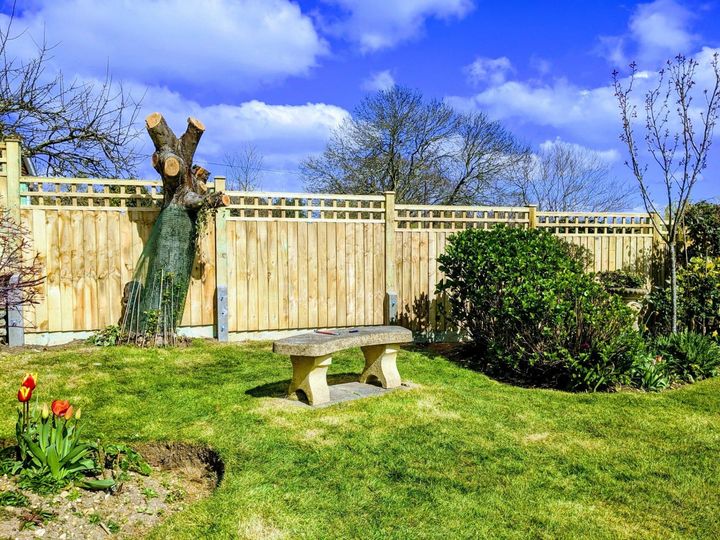 Raw Fencing & Decking Fencing & Gates For The Isle of Wight