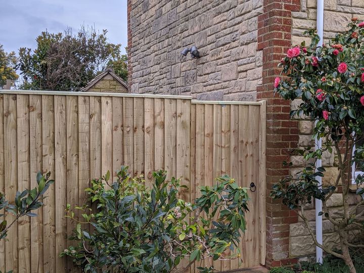 Raw Fencing & Decking Fencing & Gates For The Isle of Wight