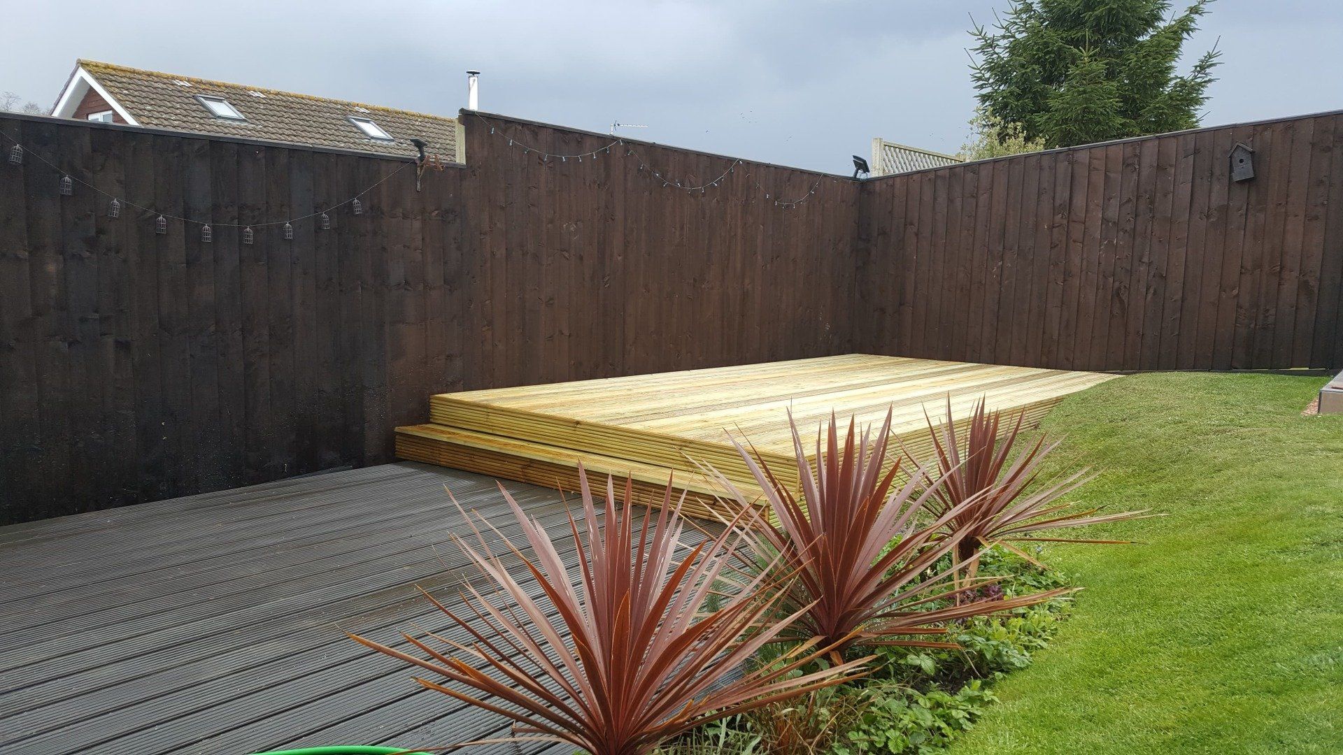 Raw Fencing & Decking Decking & Pergolas For The Isle of Wight