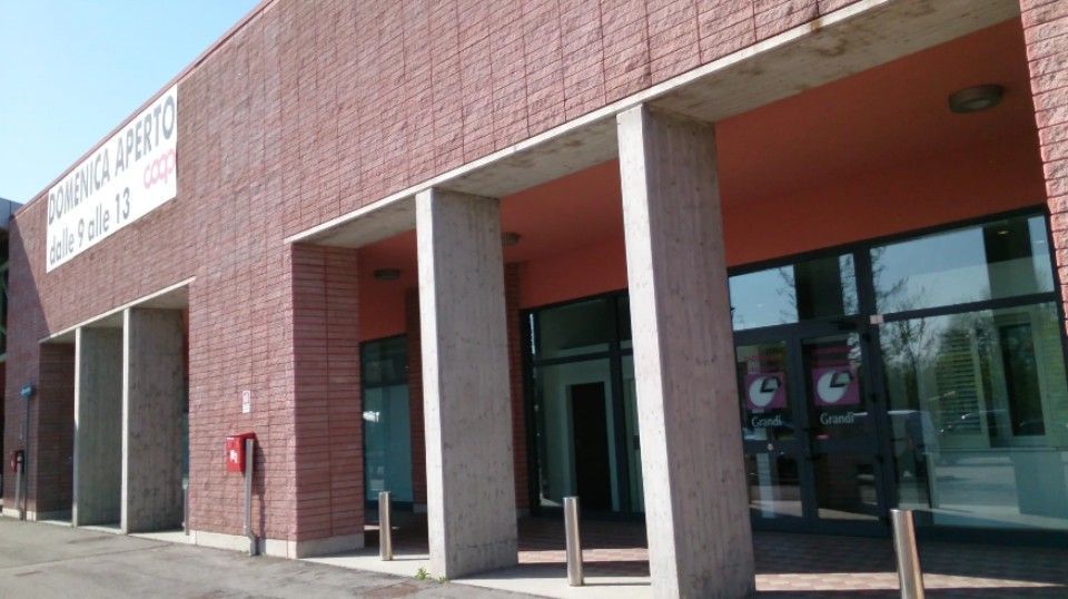 showroom di porte e finestre Modena