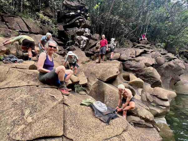 New Caledonia trek, resting by the Blue River, GR 1