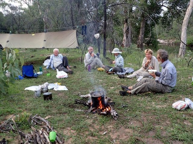 Kakadu campsitge, wet season trek
