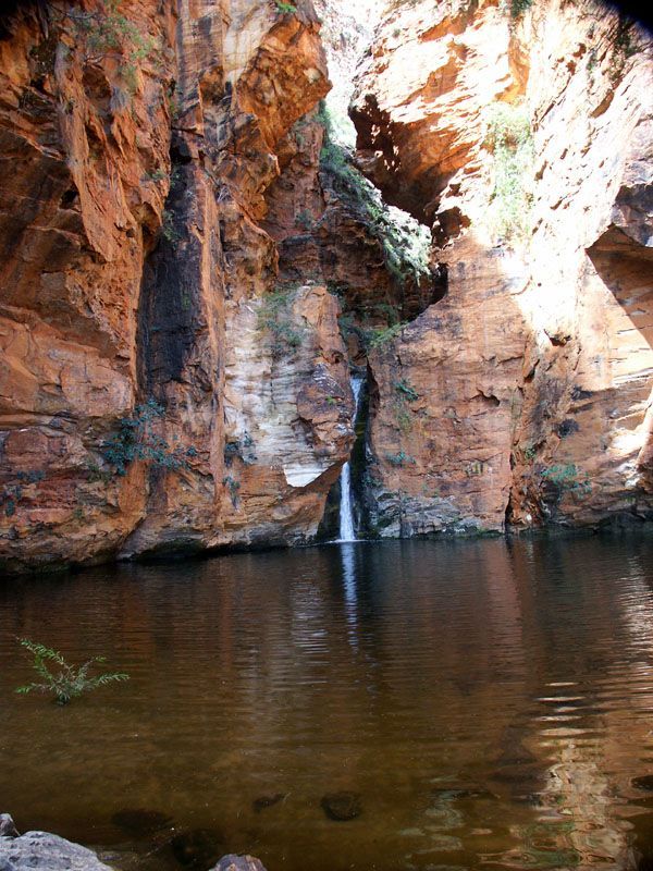 Purnululu/Bungle Bungles, wet season. Black Rock Falls.