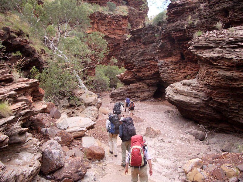 Karijini National Park, walking down Dales Gorge tributary creek