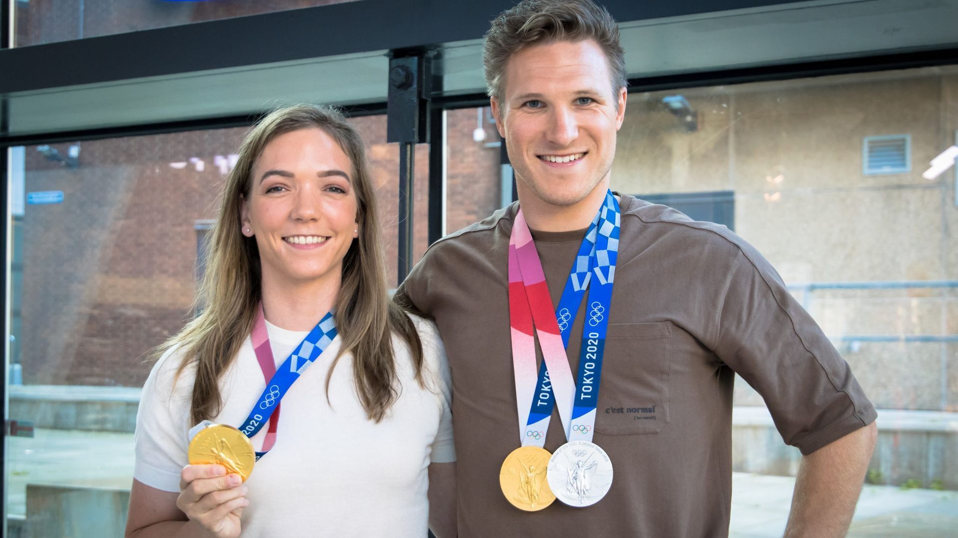 Jeffrey Hoogland en Shanne Braspennincx delen hun verhaal als olympisch kampioenen.