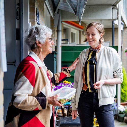 Dorpshuis Lekkerkerk en Stichting Thuisgekookt