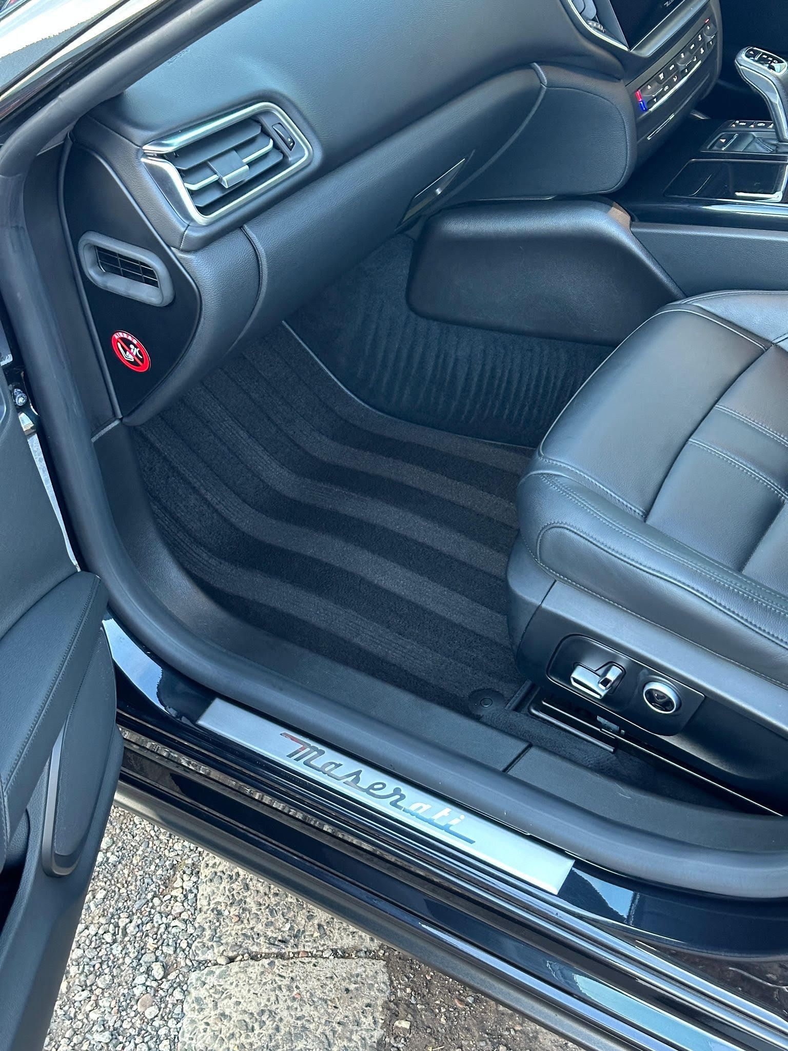 Masarati Deep clean interior