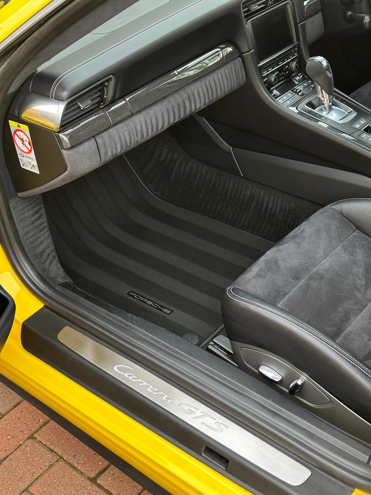 Porsche GTS interior Clean Glasgow