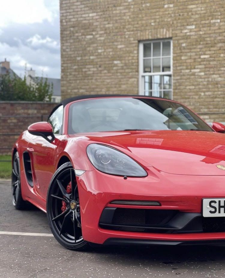 Porsche car detailing