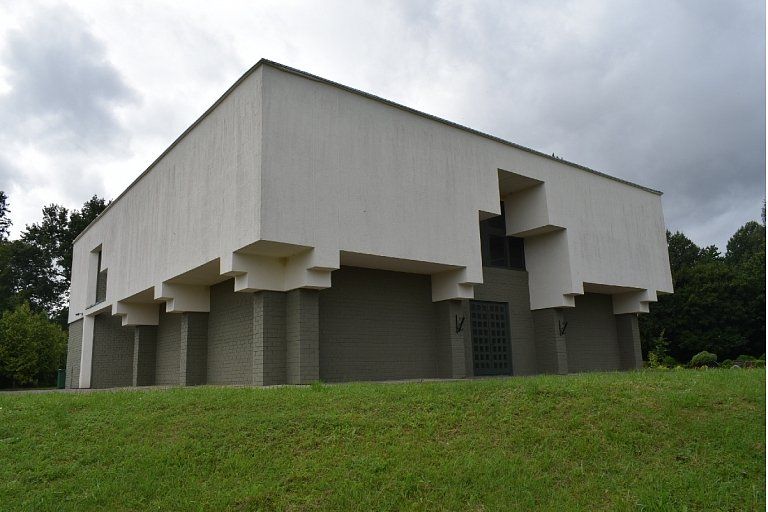 Bēru pakalpojumi Talsos, Talsu novadā, Dundagas novadā, Rojas novadā, Mērsraga un Kandavas novadā, kapavietu labiekārtošana, kapsētu kopšana, kapu kopšana, kapavietu uzturēšana