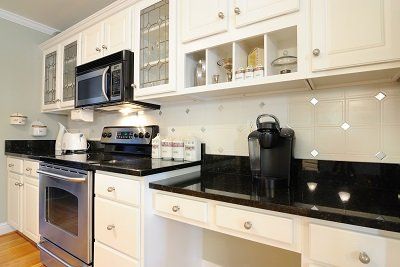 kitchen cupboard and cabinets