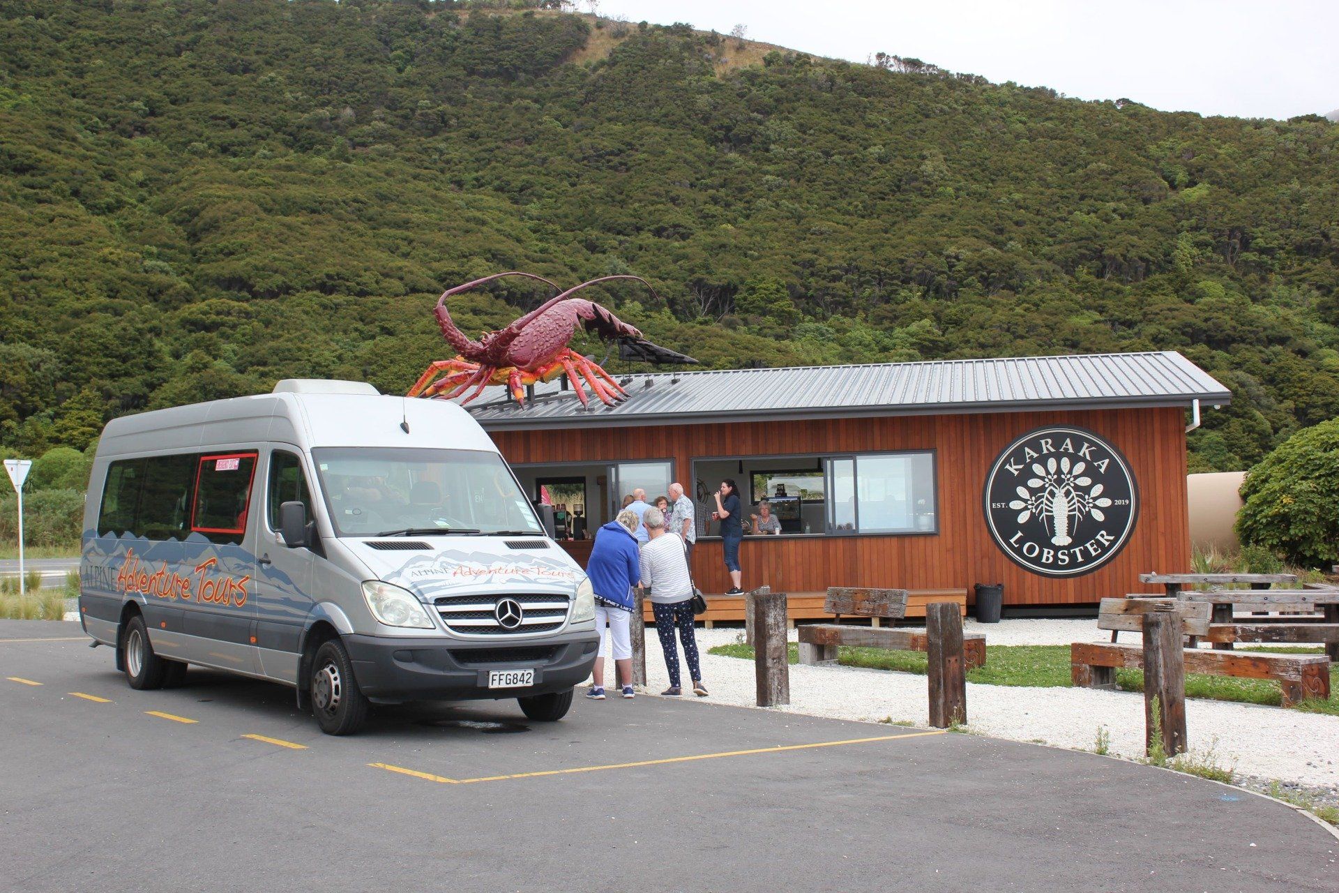 alpine-view-lifestyle-travel-club-karaka-lobster-cafe