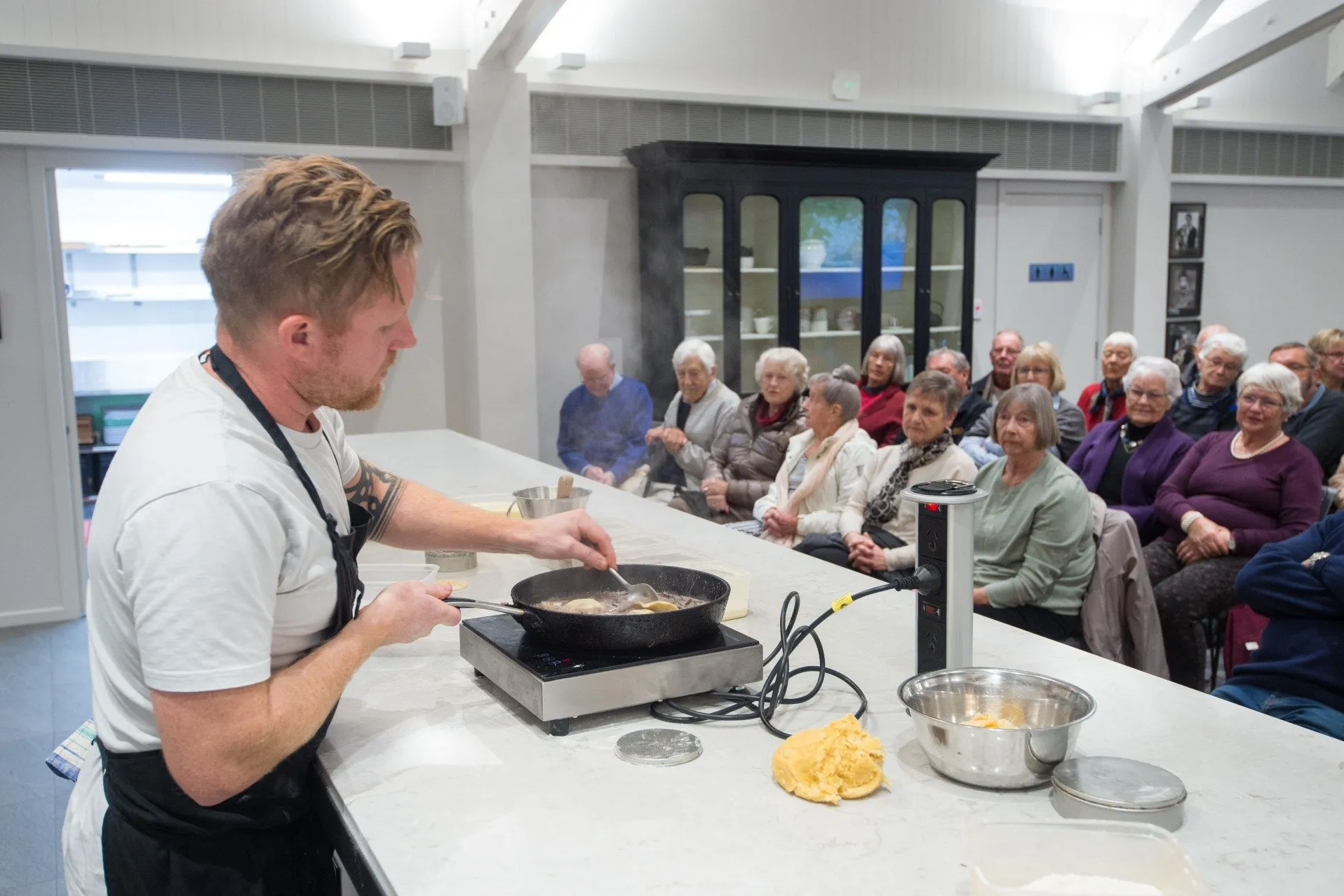 alpine-view-lifestyle-activities-and-events-cooking-demo