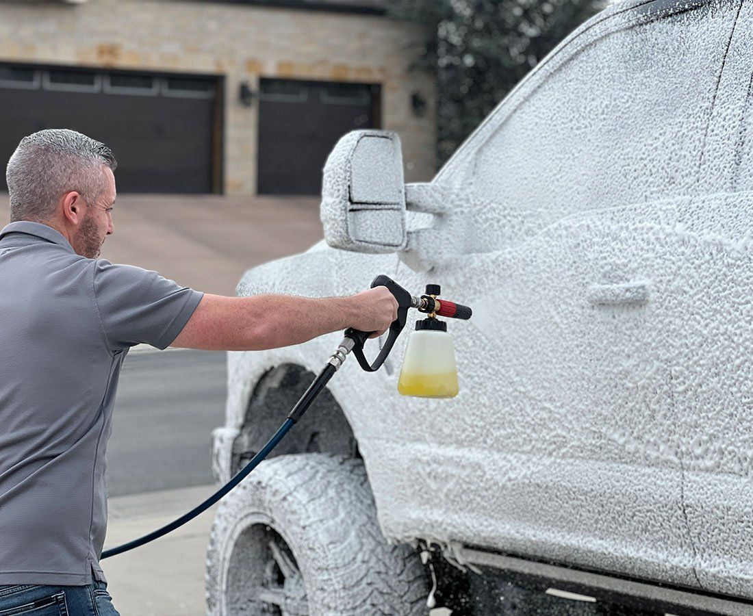 professional car washing