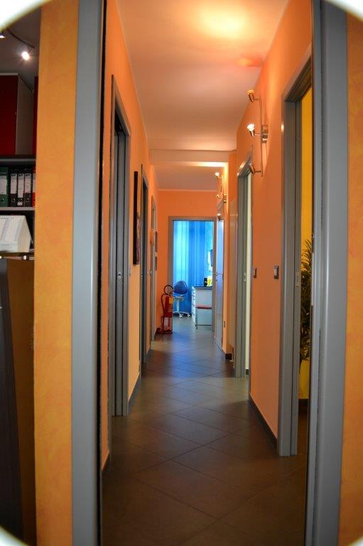 dettagli interni centro odontoiatrico