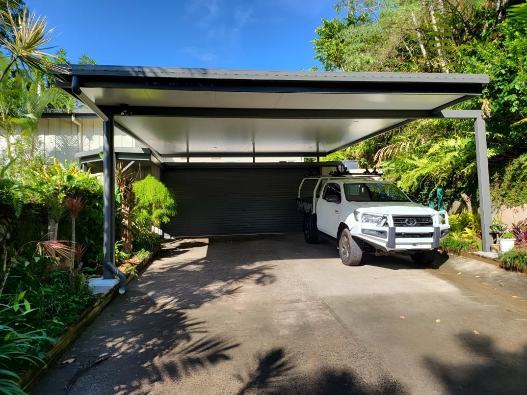 Insulated Roof With Car Parked