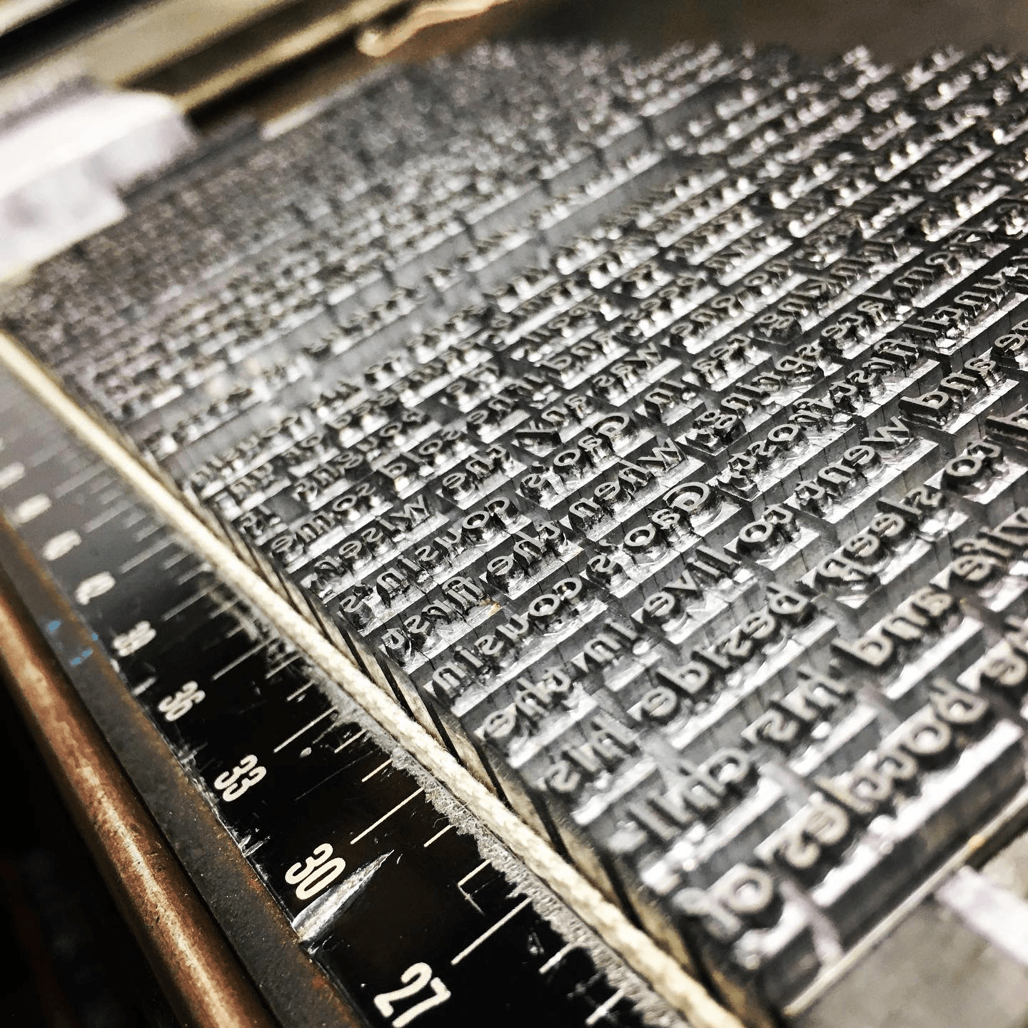 Page of metal tpe