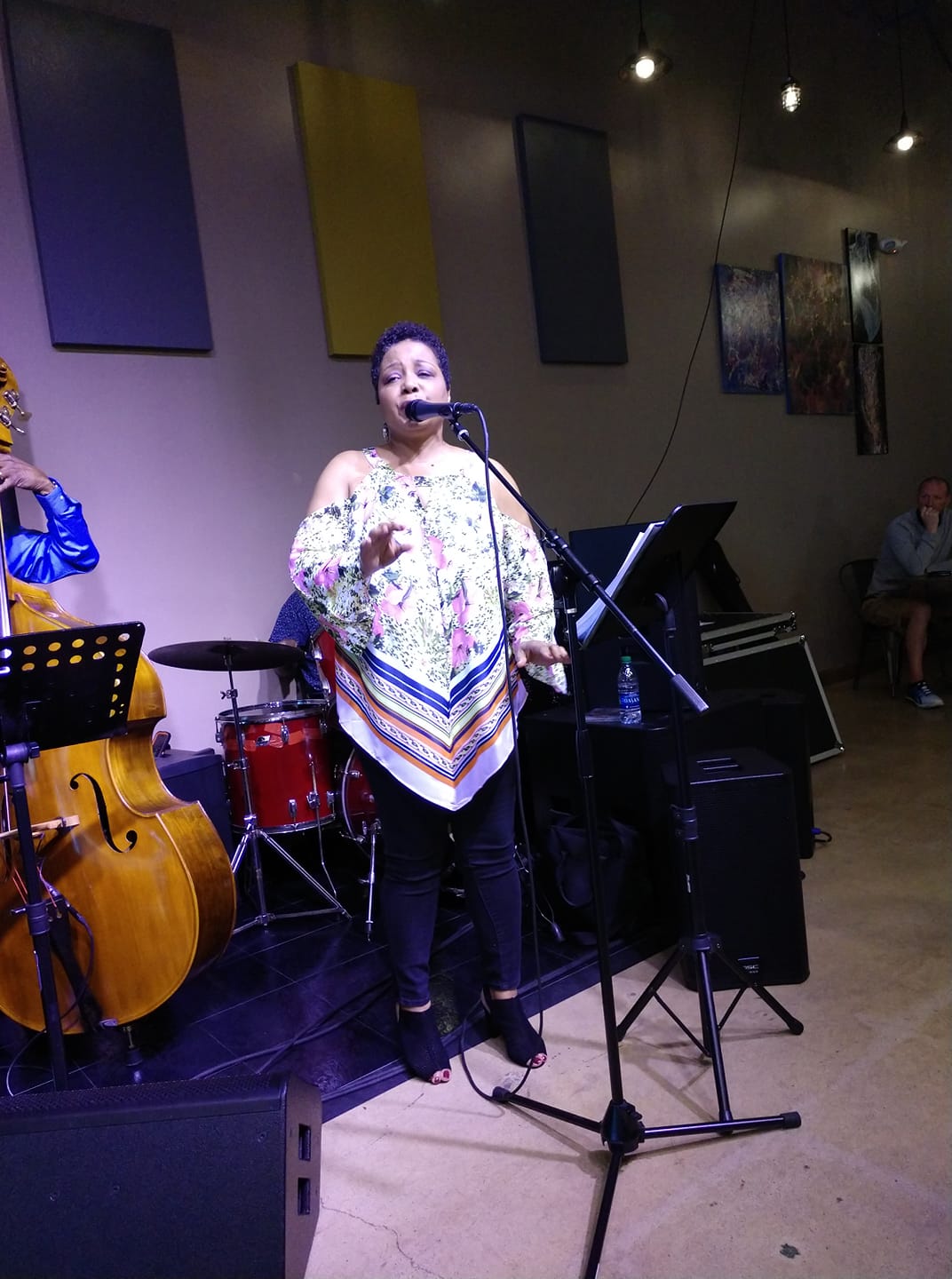 Kelli Campbell, vocalist