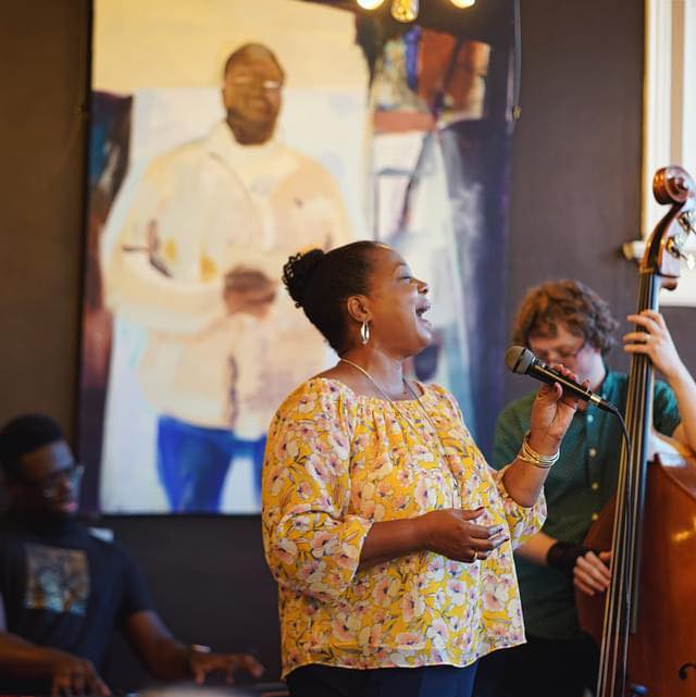 Kelli Campbell, vocalist