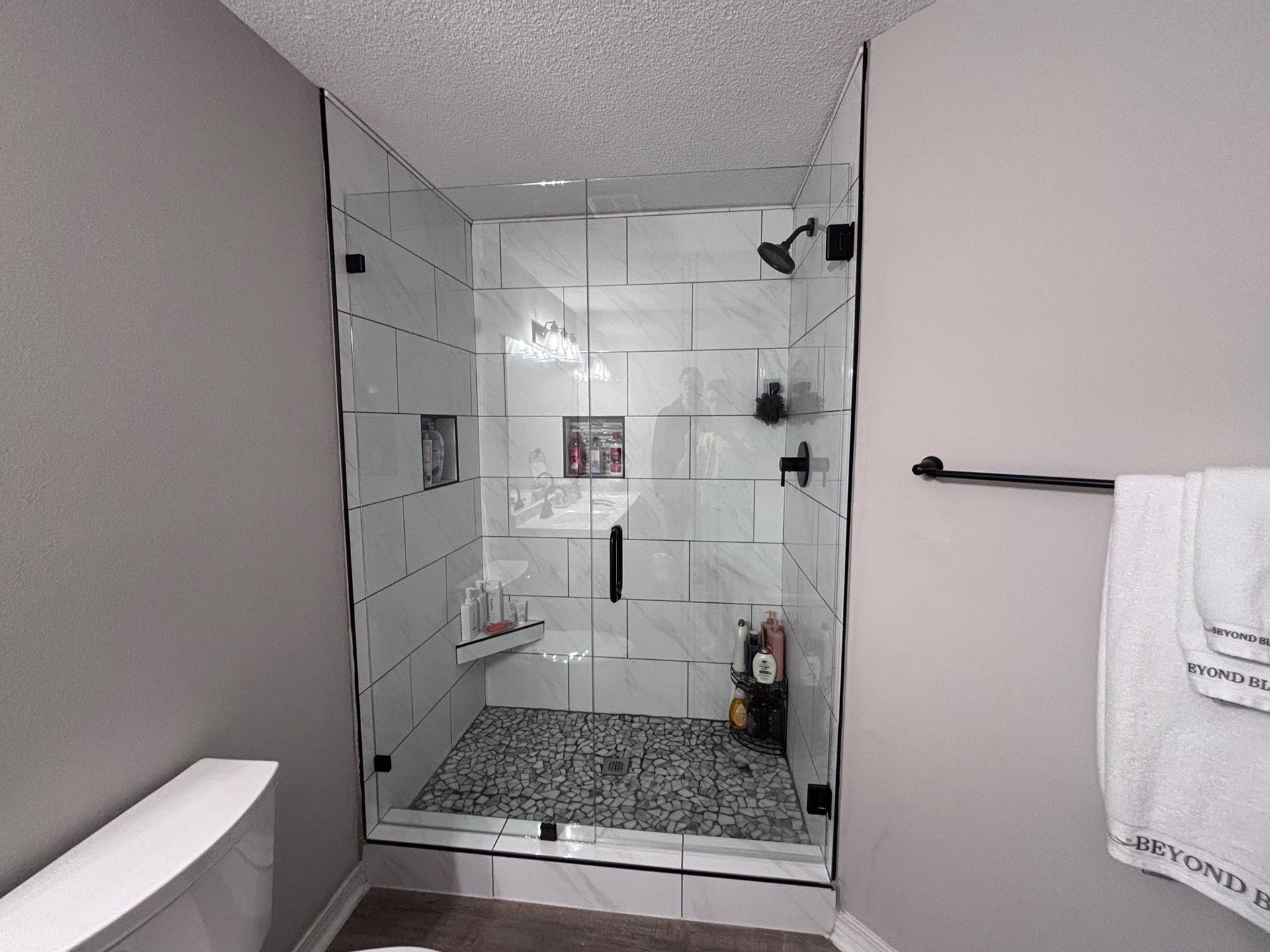Frameless shower door 181