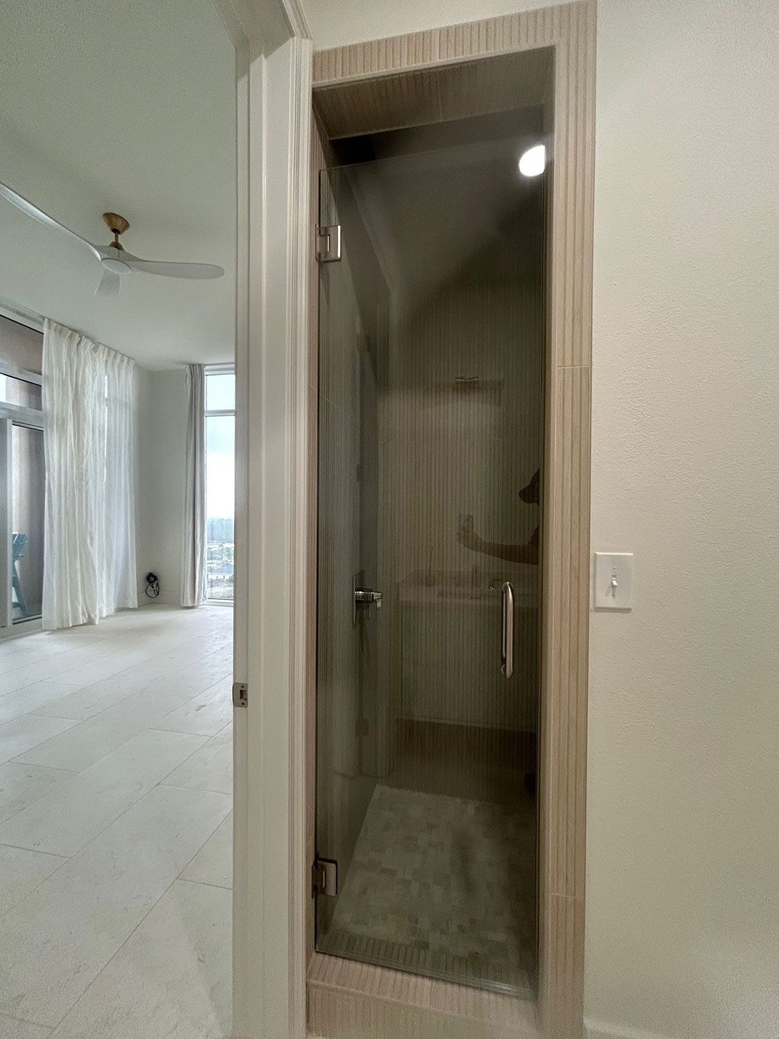 Single shower Door 2
