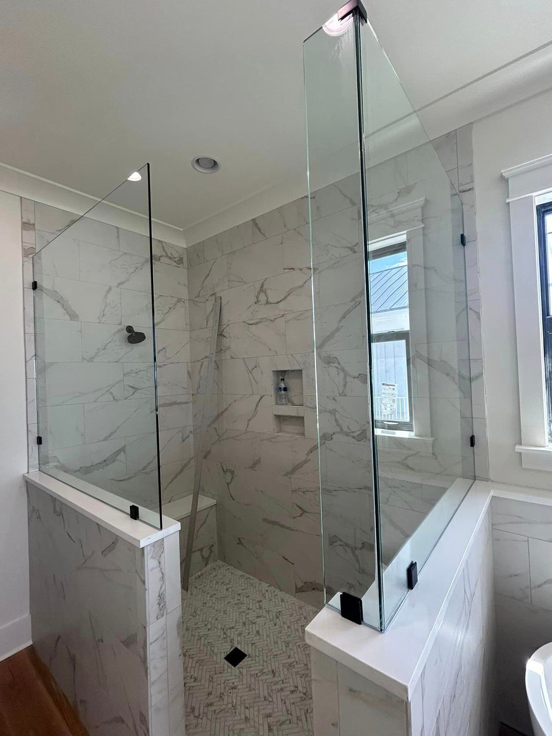 Frameless shower door 89