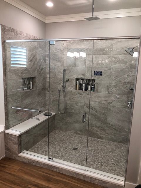 Frameless shower door 39