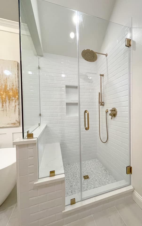 Frameless shower door 7