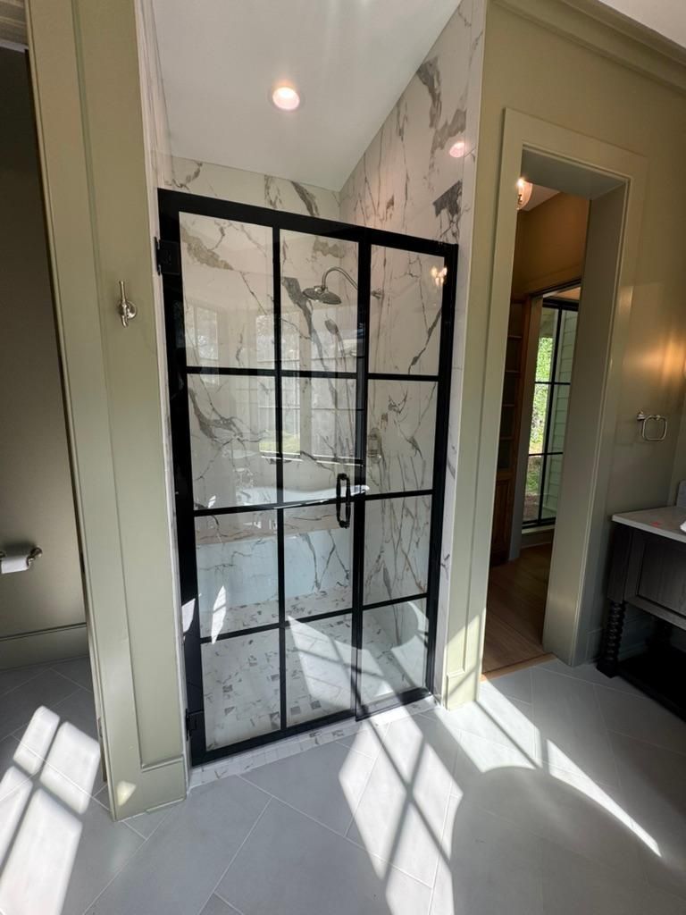 Specialty shower door 5