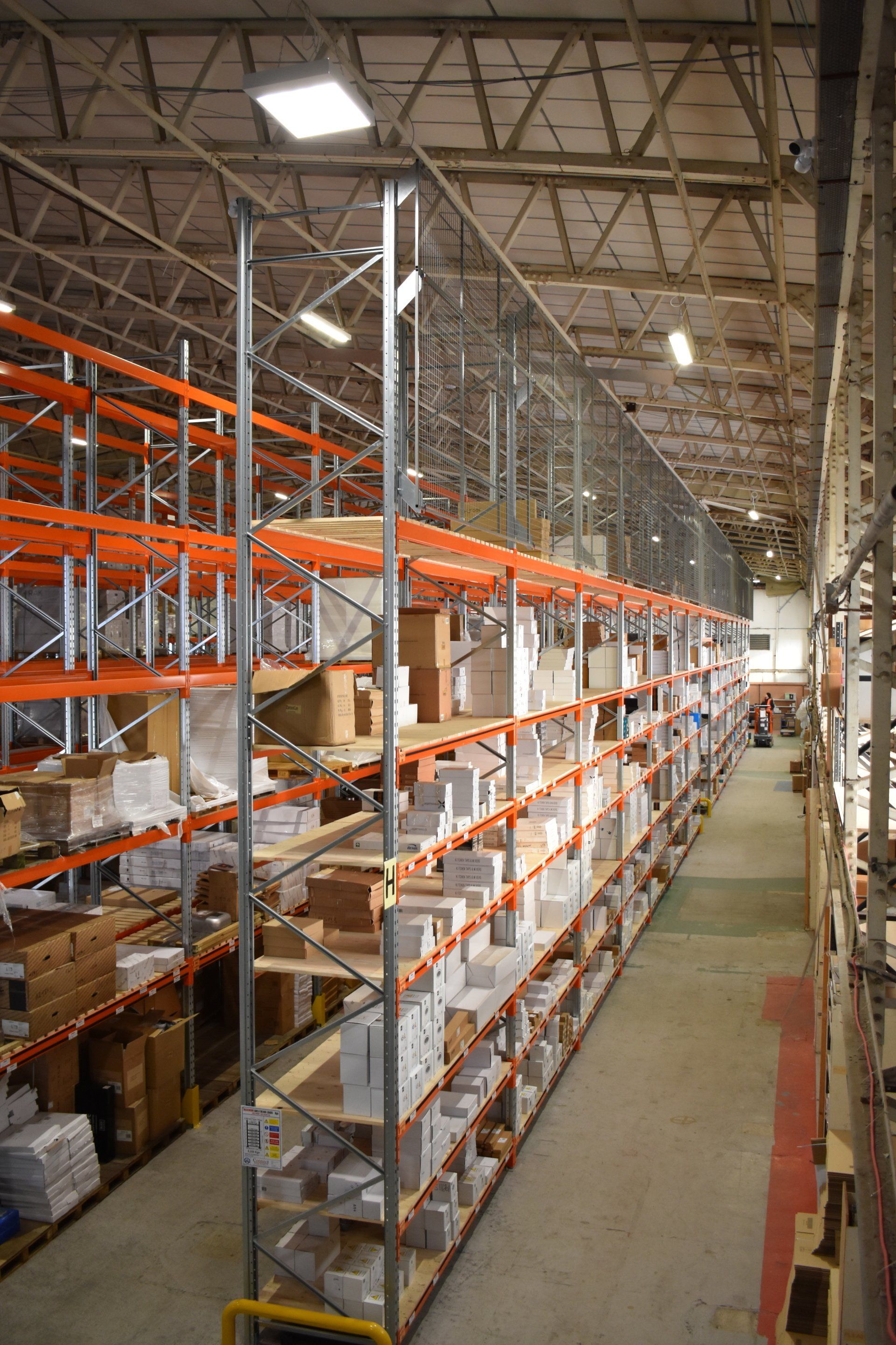 Greenway Open-Plan Warehouse Buildings Distribution & Logistics Centres