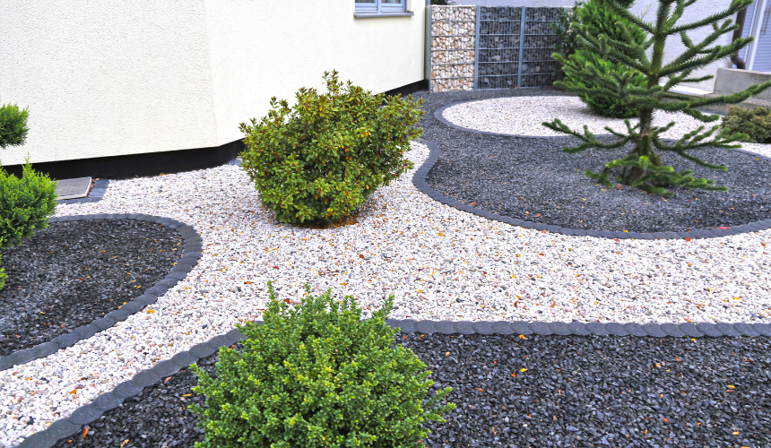 Geometric hardscaping designs bring order and tranquillity to chaotic outdoor spaces, creating a peaceful haven for relaxation. Using geometric shapes in hardscaping introduces balance and symmetry, which can have a calming effect on the mind.