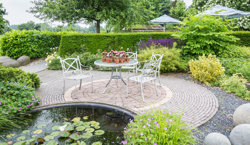 Transform your garden into a relaxing haven with Greenway Landscaping’s Garden Design Service. We offer everything you need to create a beautiful retreat or an inviting space for entertaining family and friends. 