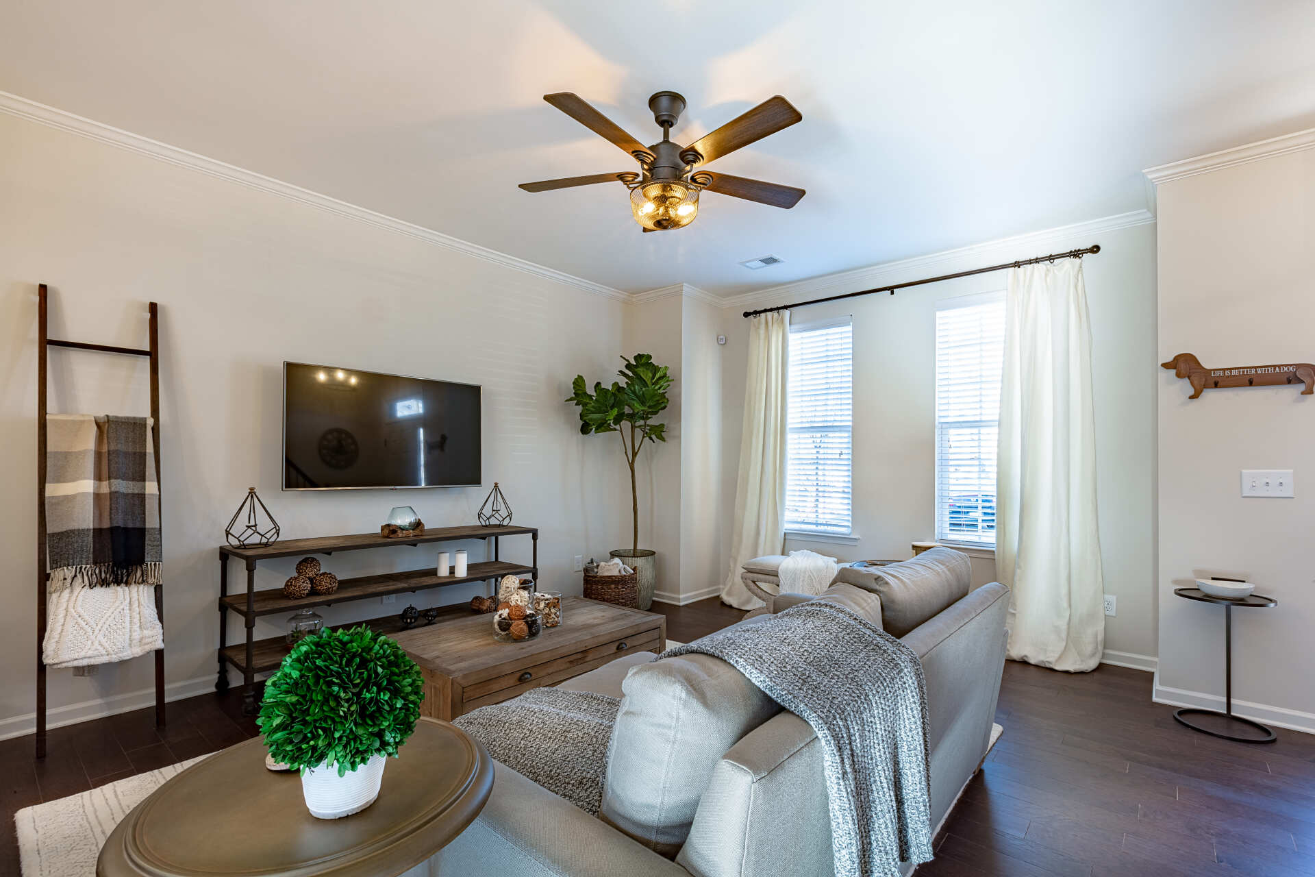 Living Room | Brookline Homes