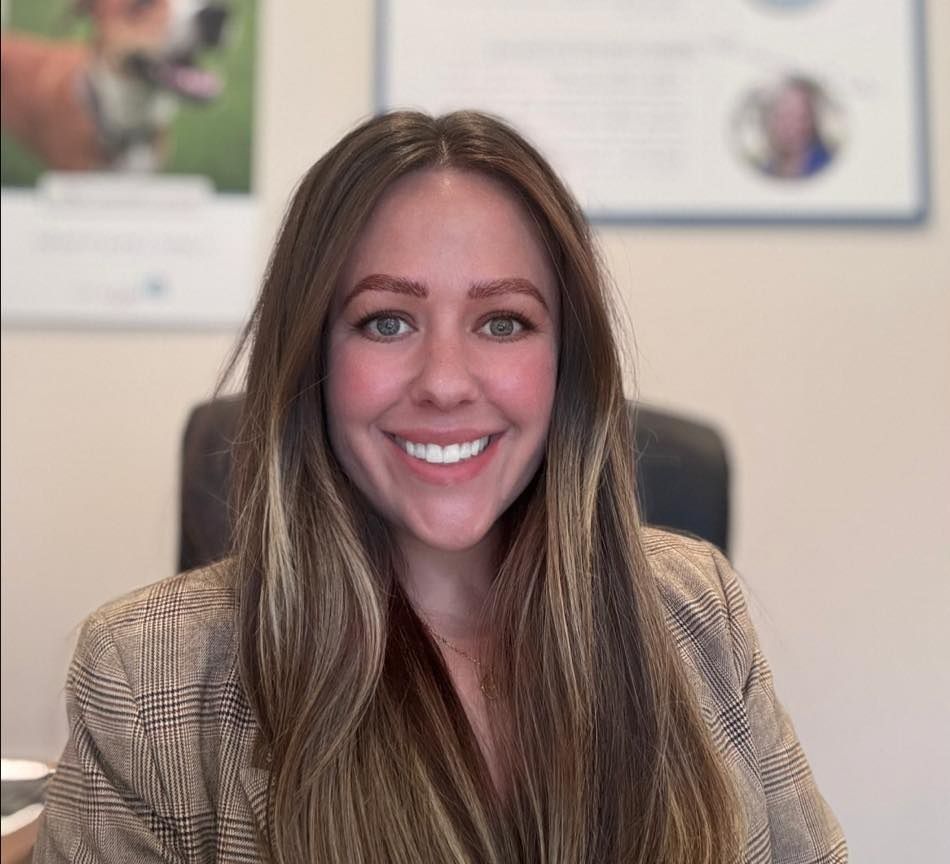 Headshot of Sarah Bewley, Community Sales Manager at Brookline Homes, expert in new home sales.