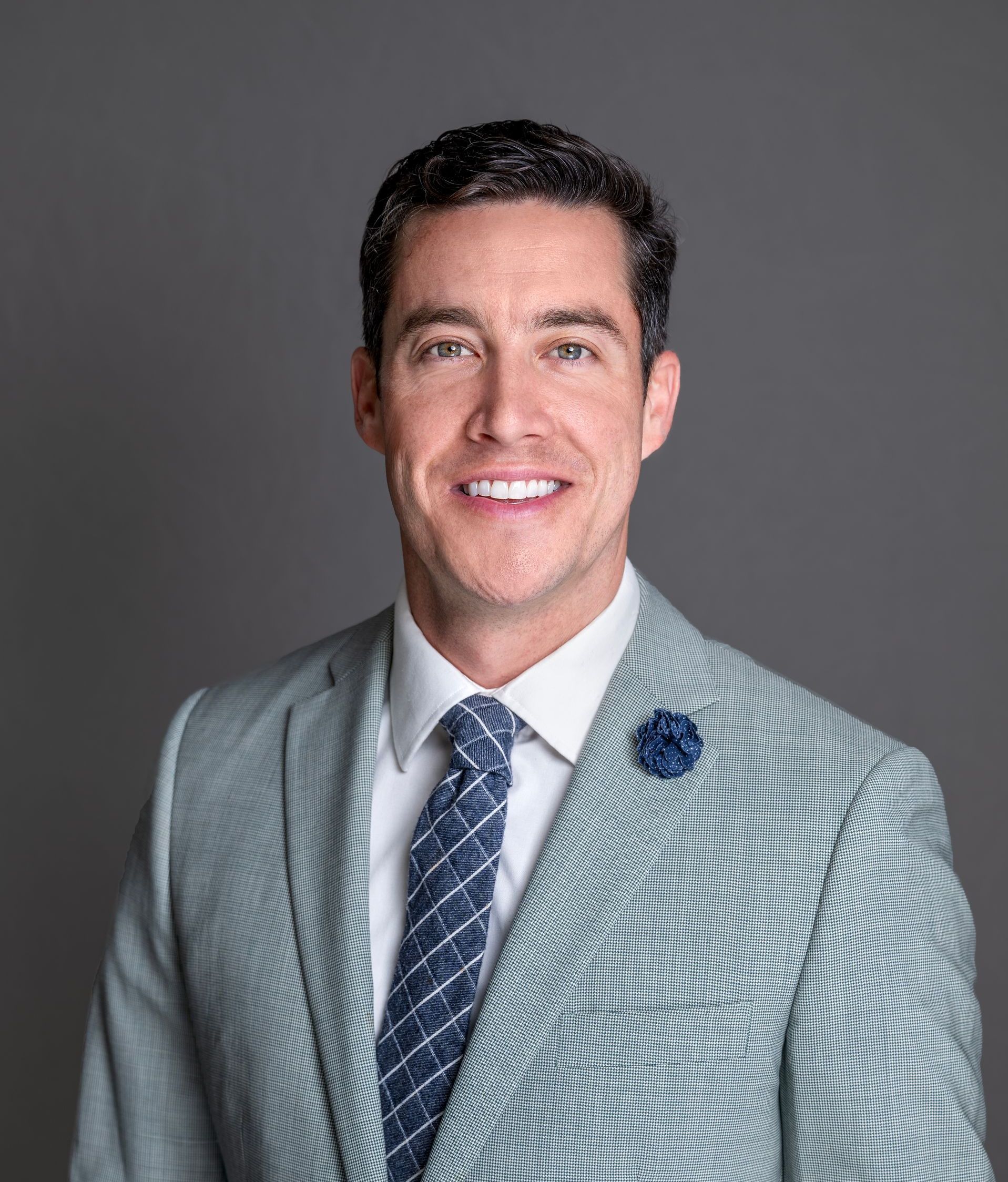 Headshot of Seth Miller, preferred vendor and home financing expert with First National Bank.