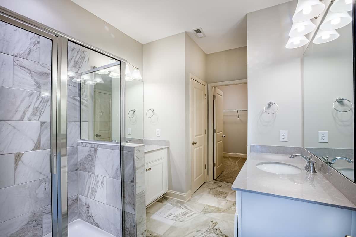 Water's Edge Parkview Series