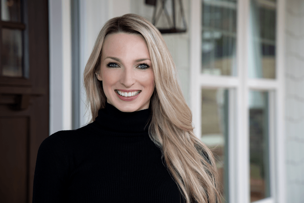 Aesthetic Alchemist: Laura Brown- Blending Beauty and Functionality