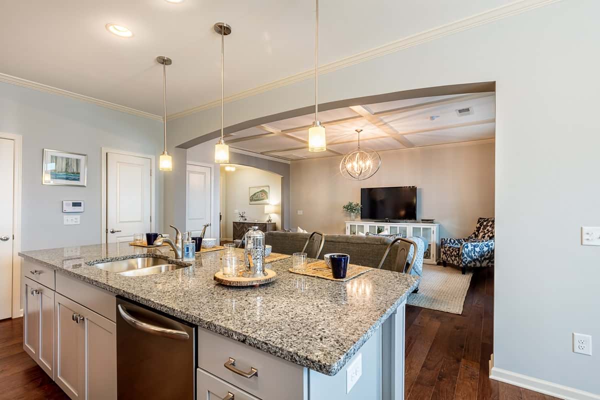 Water's Edge Parkview Series