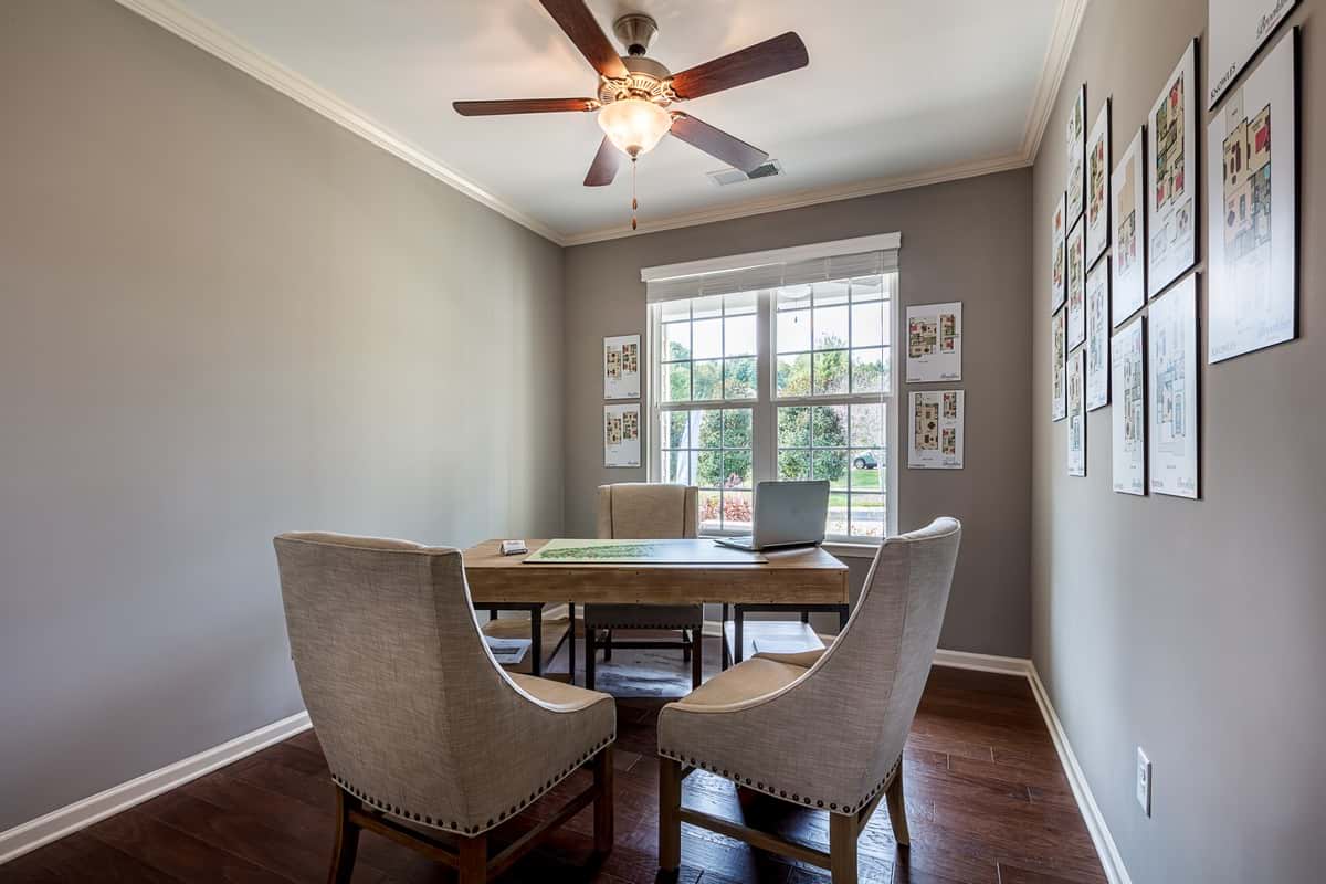 Water's Edge Parkview Series