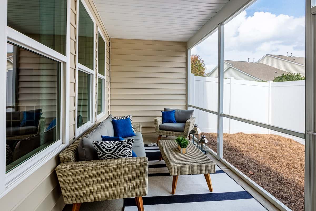 Water's Edge Parkview Series