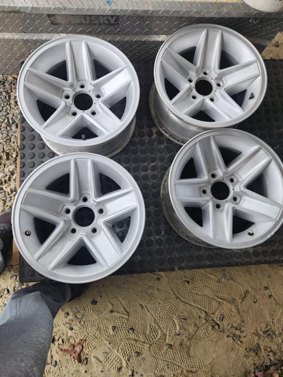 Wheels sandblasting | Kernersville, NC | Keg’s Mobile Media Blasting