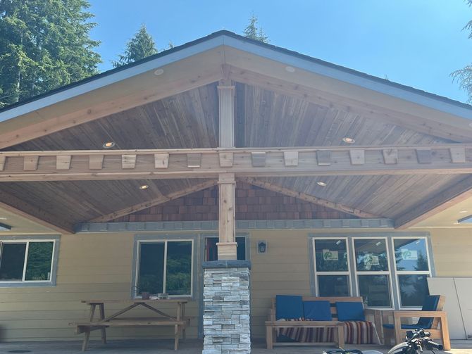 Custom built patio cover built by Western Washington Construction serving Port Townshend, WA
