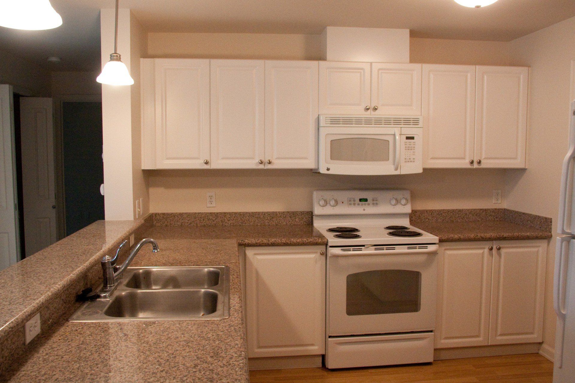 Stonehedge Apartments